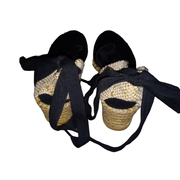 NWOB L.K. Bennett Black Canvas Espedrille Wedge Sandals Size 36 - Picture 3 of 6